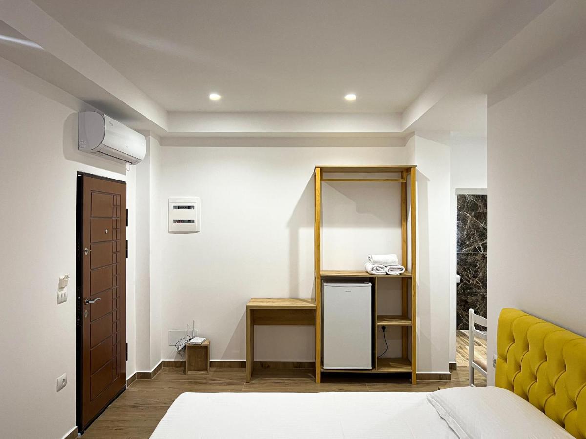 Klea B Apartments Sarandë Esterno foto